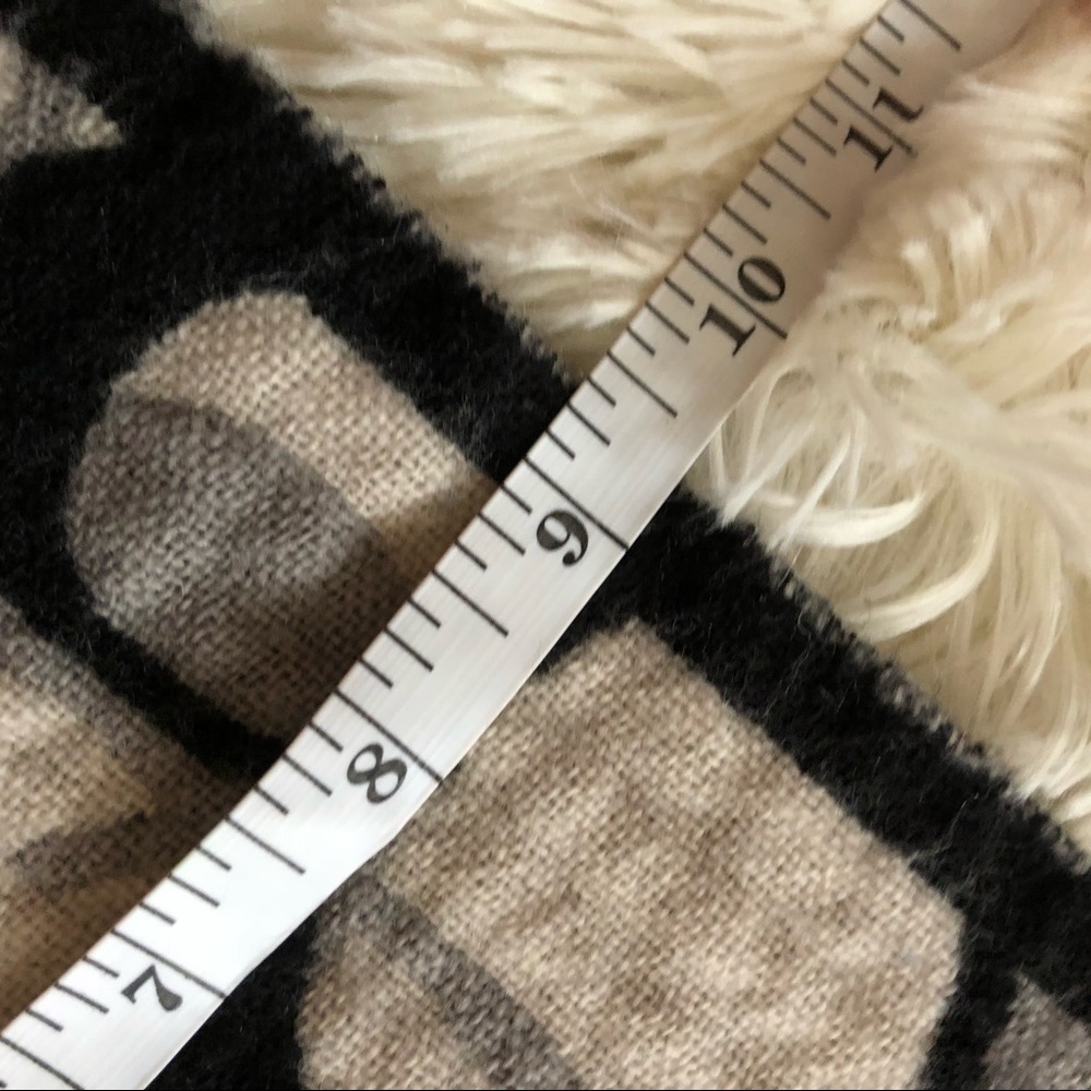 Coach merino wool black white signature scarf - Picture 6 of 8